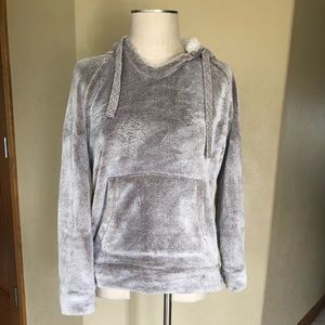 Small plush pullover